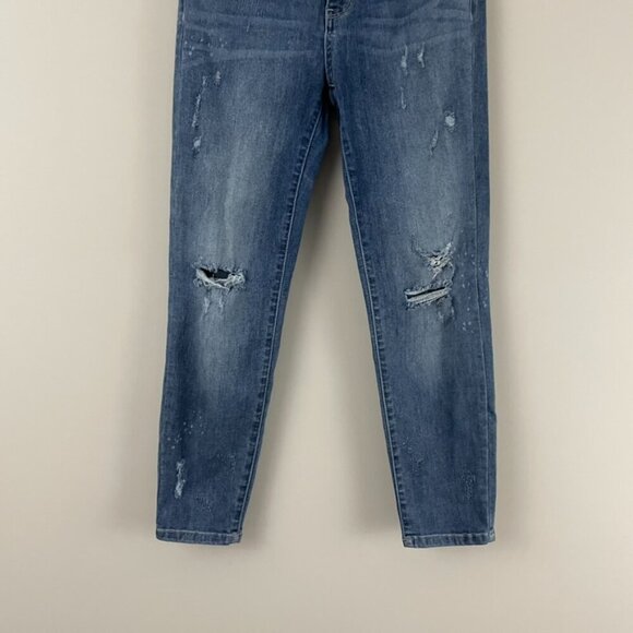 Judy Blue Relaxed Fit Distressed Mid Rise Skinny Jeans Size 9/29 - Picture 5 of 6